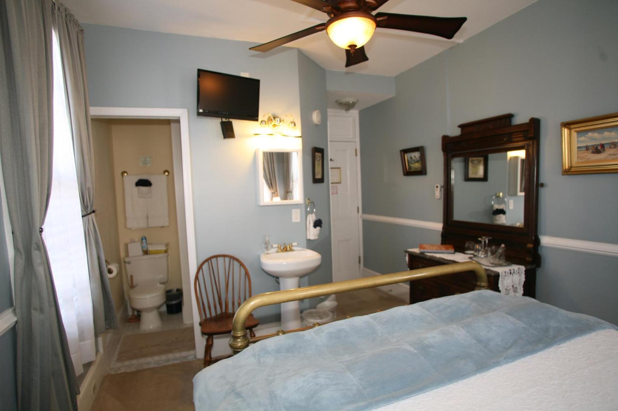 The Bacchus Inn Bed & Breakfast Cape May Oda fotoğraf